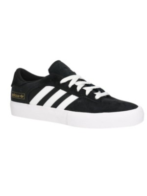 Chaussure 2025 skate adidas